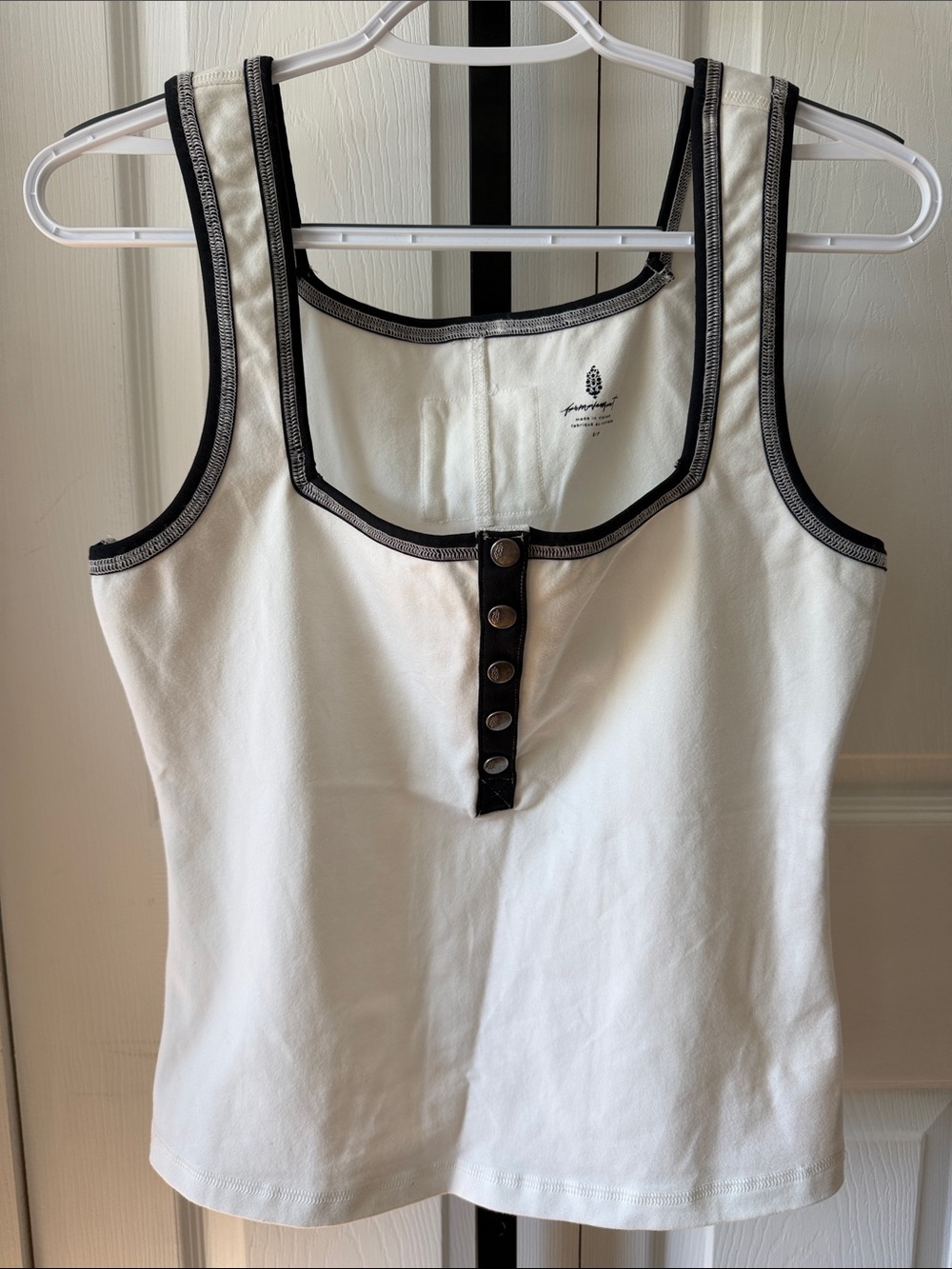New Free People Movement White Contrast Trim Tank Top with Button Placket - Picture 3 of 10